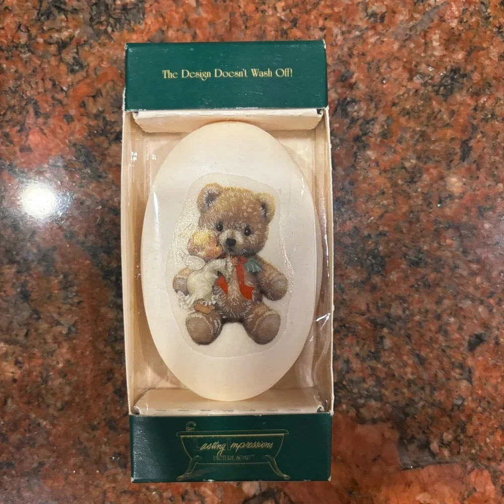 Vintage Lasting Impressions Picture Soap Art Christmas Bear & Angel Toy 3 oz